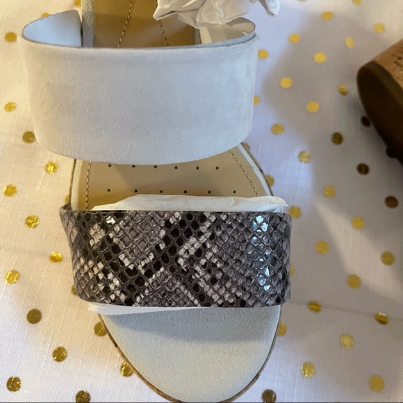 Geox Respira Djaleah B Smoke Grey Python, Off White Sandals - Picture 5 of 6